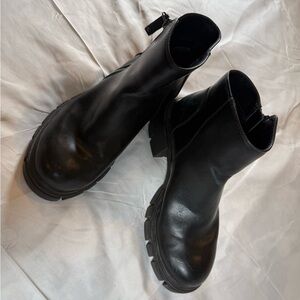 Me Too Mya leather black lug sole boots 8.5 grunge biker